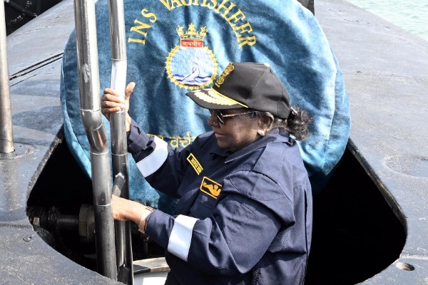 President Murmu takes a sortie in submarine – INS Vaghsheer